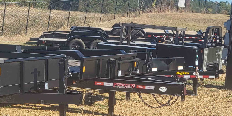 Flatbed Trailers in Gulfport, Mississippi